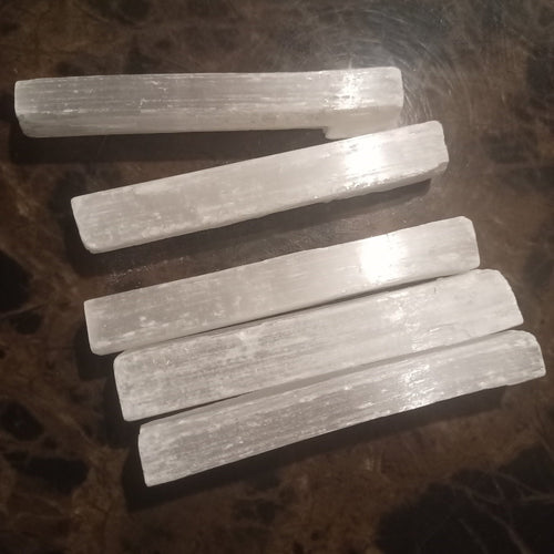 4in Selenite Wand (1Pc) - Soulful Spirits